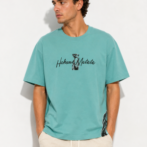 camiseta oversize hakunamatata (3)