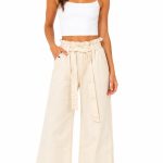PANTALÓN PALAZZO DE TIRO ALTO CON CINTURÓN pantalon beige correa