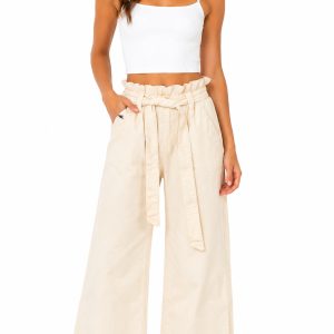 pantalon beige correa