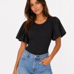 BODY NEGRO DE MANGA CORTA ABULLONADA body mangas mujer