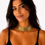 choker dorado mujer